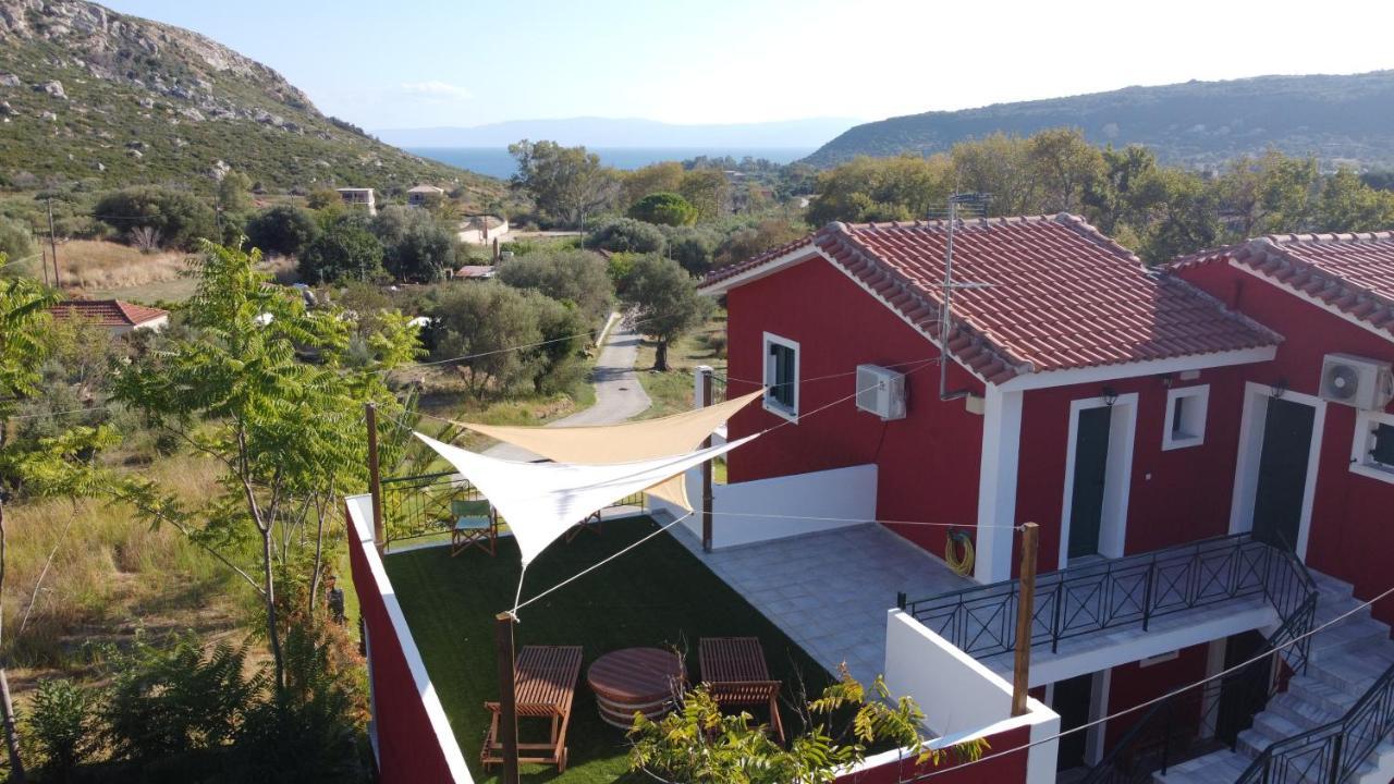 Kykeon Studios Katelios Luaran gambar