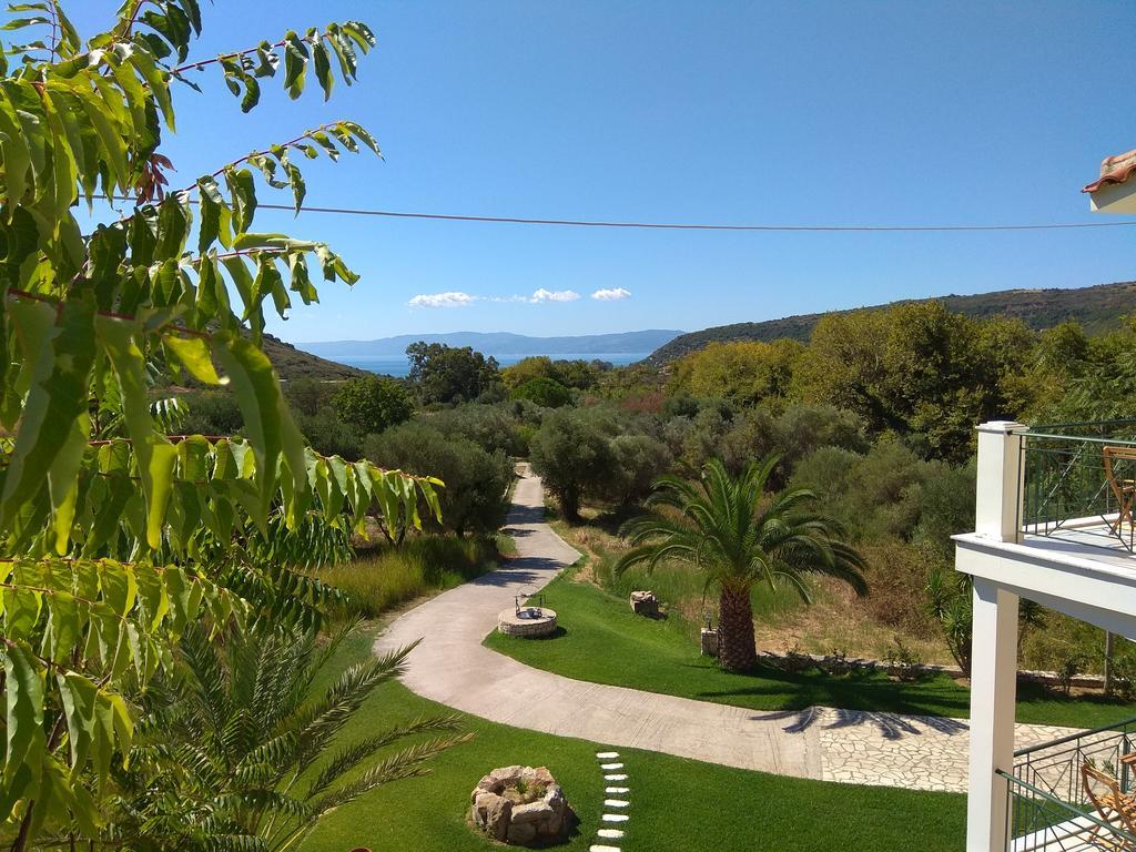 Kykeon Studios Katelios Luaran gambar